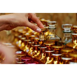 Les Bienfaits des Parfums Artisanaux de Grasse sur le Bien-être